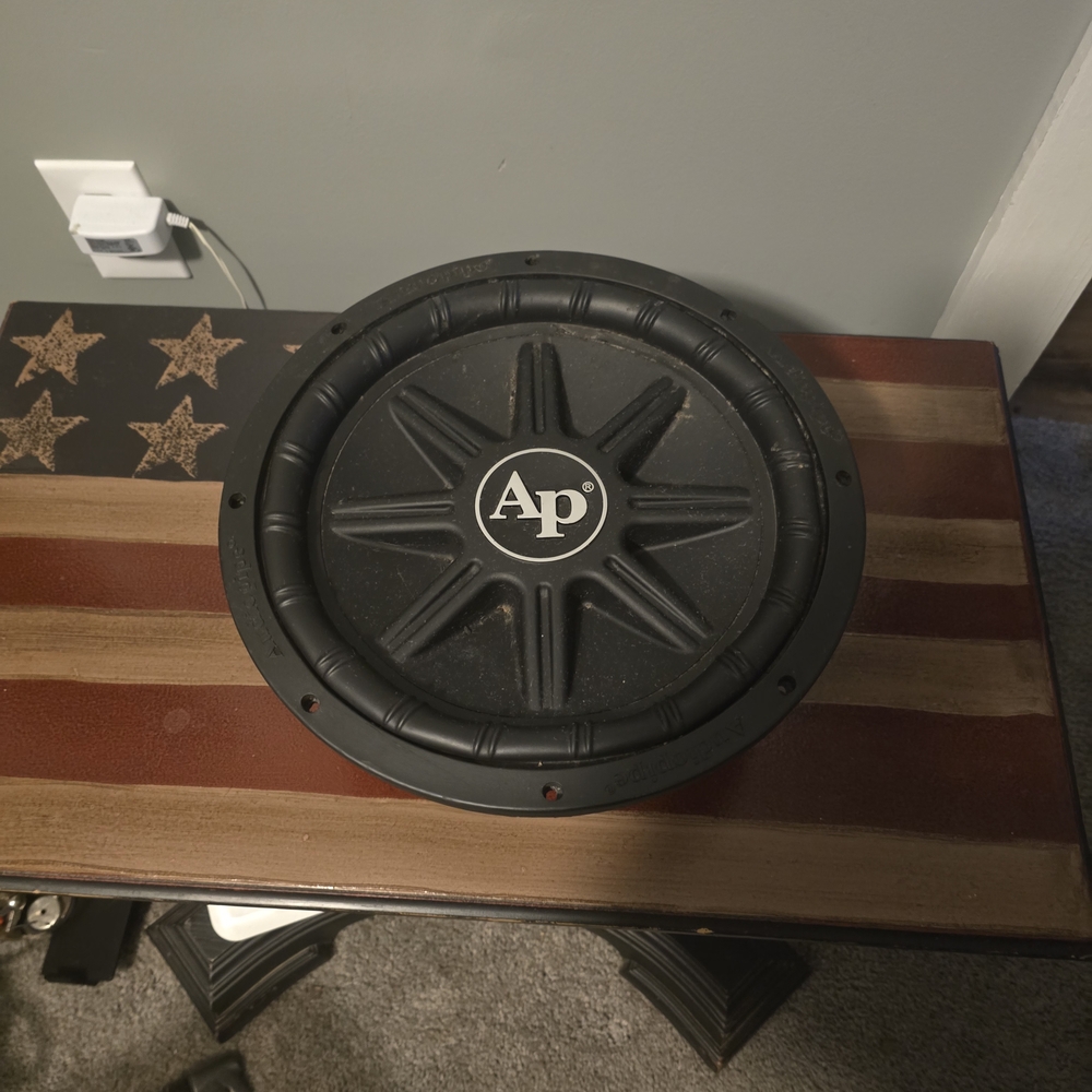 Black Ap Subwoofer